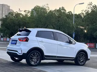 Geely Vision X3 2021 PRO 1.5L CVT Premium Trim exterior photo 3 Geely Vision X3 2021 PRO 1.5L CVT Premium Trim exterior photo 3