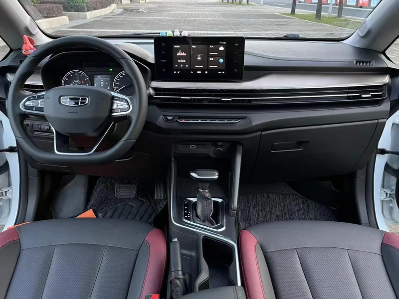 Geely Vision X3 2021 PRO 1.5L CVT Premium Trim exterior photo 4 Geely Vision X3 2021 PRO 1.5L CVT Premium Trim exterior photo 4