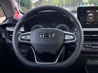 Geely Vision X3 2021 PRO 1.5L CVT Premium Trim interior photo 12 Geely Vision X3 2021 PRO 1.5L CVT Premium Trim interior photo 12