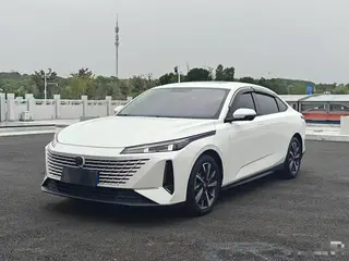 Changan Lamore 2023 1.5T GDI Tipo piloto automático