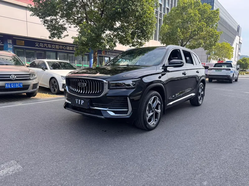 Geely Monjaro 2024 2.0TD DCT EVO Versión de dos ruedas motrices Longfeng exterior foto 1 Geely Monjaro 2024 2.0TD DCT EVO Versión de dos ruedas motrices Longfeng exterior foto 1