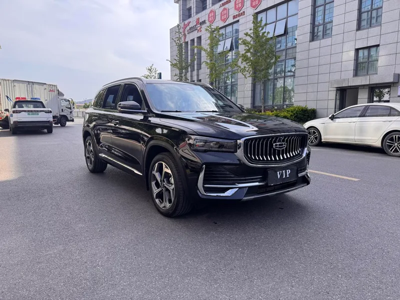 Geely Monjaro 2024 2.0TD DCT EVO Versión de dos ruedas motrices Longfeng exterior foto 3 Geely Monjaro 2024 2.0TD DCT EVO Versión de dos ruedas motrices Longfeng exterior foto 3