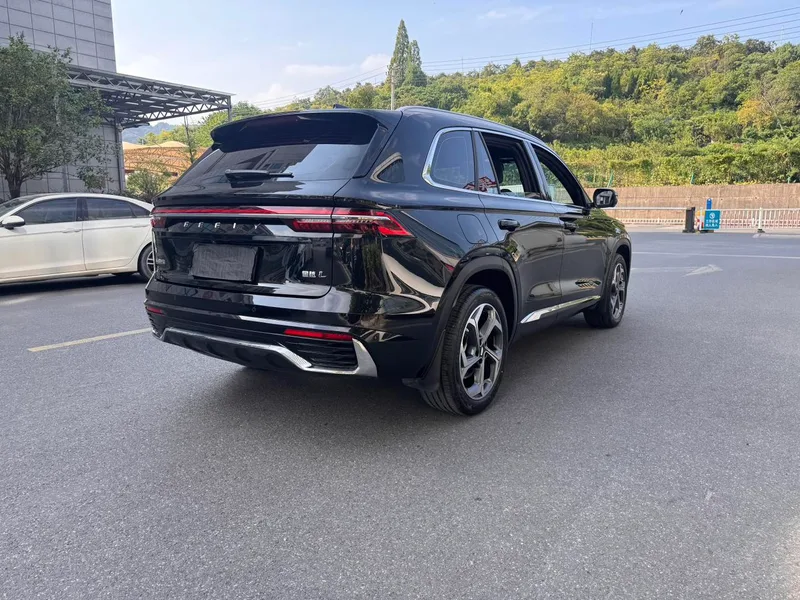 Geely Monjaro 2024 2.0TD DCT EVO Versión de dos ruedas motrices Longfeng interior foto 10 Geely Monjaro 2024 2.0TD DCT EVO Versión de dos ruedas motrices Longfeng interior foto 10