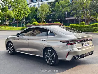 Chery Arrizo 8 2024 1.6TGDI DCT wisdom interior photo 9 Chery Arrizo 8 2024 1.6TGDI DCT wisdom interior photo 9