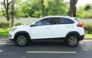 Chery Tiggo 3x 2017 1.5L Automatic Fashion Edition exterior photo 4 Chery Tiggo 3x 2017 1.5L Automatic Fashion Edition exterior photo 4