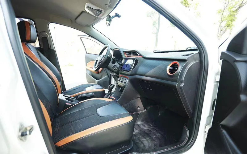 Chery Tiggo 3x 2017 1.5L Automatic Fashion Edition interior photo 7 Chery Tiggo 3x 2017 1.5L Automatic Fashion Edition interior photo 7