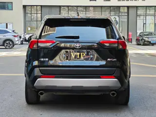 Toyota RAV4 2022 2.0L CVT Two-drive fashion PLUS version interior photo 8