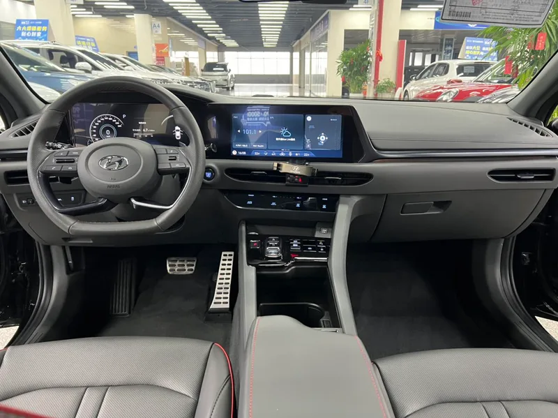 Hyundai Sonata 2020 380TGDi GLS Versión de lujo automática exterior foto 5