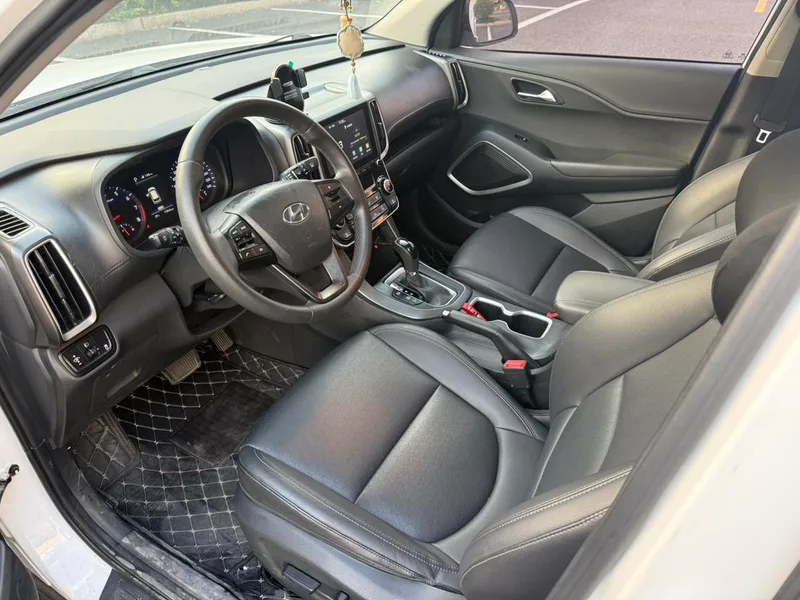 Hyundai ix35 2019 2.0L Automatic two-wheel drive Zhiyong Enjoyment Edition China V exterior photo 4 Hyundai ix35 2019 2.0L Automatic two-wheel drive Zhiyong Enjoyment Edition China V exterior photo 4
