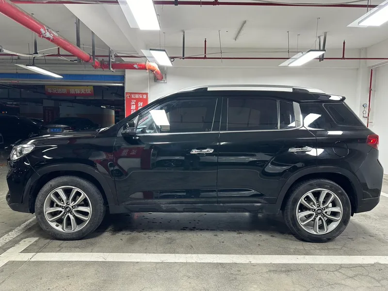 Hyundai ix35 2019 2.0L Automatic two-wheel drive Zhiyong Enjoyment Edition Country VI exterior photo 4