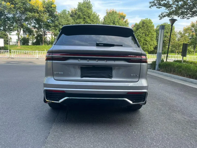Geely Monjaro 2025 2.0TD Two-Drive Cloud Edition interior photo 8 Geely Monjaro 2025 2.0TD Two-Drive Cloud Edition interior photo 8