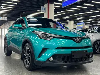 Toyota C-HR 2018 2.0L Luxury Edition Country VI exterior photo 3