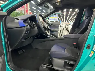Toyota C-HR 2018 2.0L Luxury Edition Country VI exterior photo 4