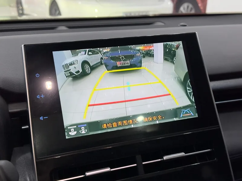 Toyota Avalon 2022 2.0L Luxury Edition exterior photo 10 Toyota Avalon 2022 2.0L Luxury Edition exterior photo 10