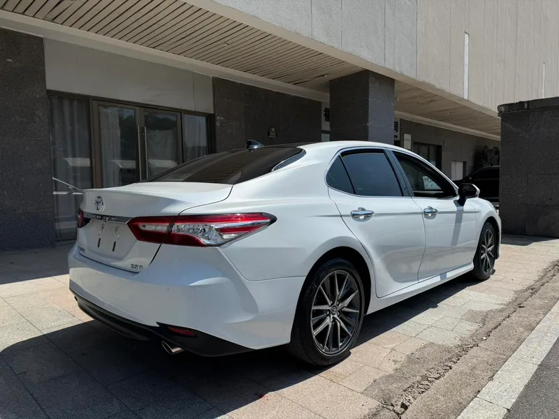 Toyota Camry 2021 2.5G Luxury Edition interior photo 8 Toyota Camry 2021 2.5G Luxury Edition interior photo 8