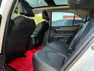 Toyota Camry 2021 2.5G Luxury Edition interior photo 10 Toyota Camry 2021 2.5G Luxury Edition interior photo 10