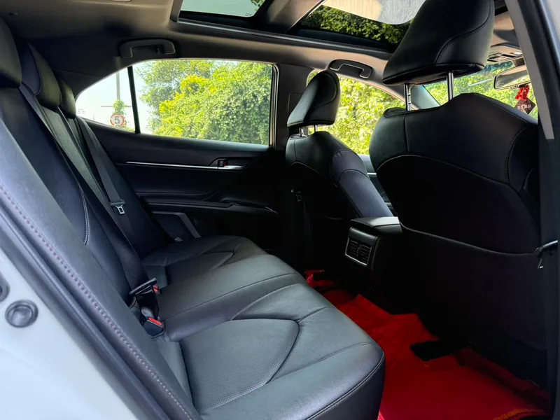 Toyota Camry 2021 2.5G Luxury Edition interior photo 11 Toyota Camry 2021 2.5G Luxury Edition interior photo 11