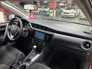 Toyota Levin 2017 1.2T G CVT Elite Edition interior photo 8 Toyota Levin 2017 1.2T G CVT Elite Edition interior photo 8