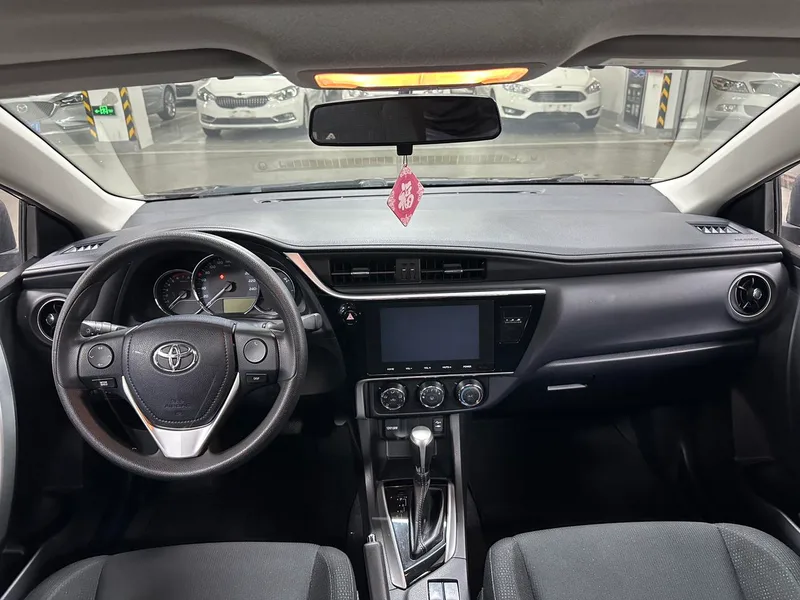 Toyota Levin 2017 1.2T G CVT Elite Edition interior photo 9 Toyota Levin 2017 1.2T G CVT Elite Edition interior photo 9