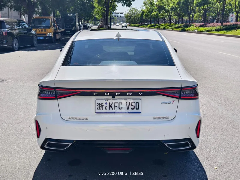 Chery Arrizo 8 2022 1.6TGDI DCT Elegance interior photo 8 Chery Arrizo 8 2022 1.6TGDI DCT Elegance interior photo 8