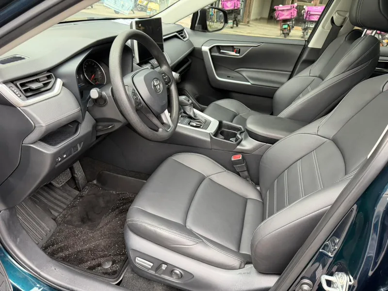 Toyota Wildlander 2020 2.0L Versión de lujo de tracción en dos ruedas exterior foto 7 Toyota Wildlander 2020 2.0L Versión de lujo de tracción en dos ruedas exterior foto 7