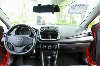 Toyota Yaris L 2016 Restyling 1.5E CVT Meilung Edition interior photo 8 Toyota Yaris L 2016 Restyling 1.5E CVT Meilung Edition interior photo 8