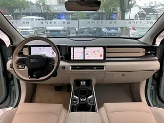 Geely ICON 2023 1.5TD Chocolate Alcoholic Edition exterior photo 5