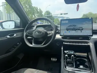 Geely Preface 2026 2.0T Восточный Яо Wangwang версия интерьер фото 16 Geely Preface 2026 2.0T Восточный Яо Wangwang версия интерьер фото 16