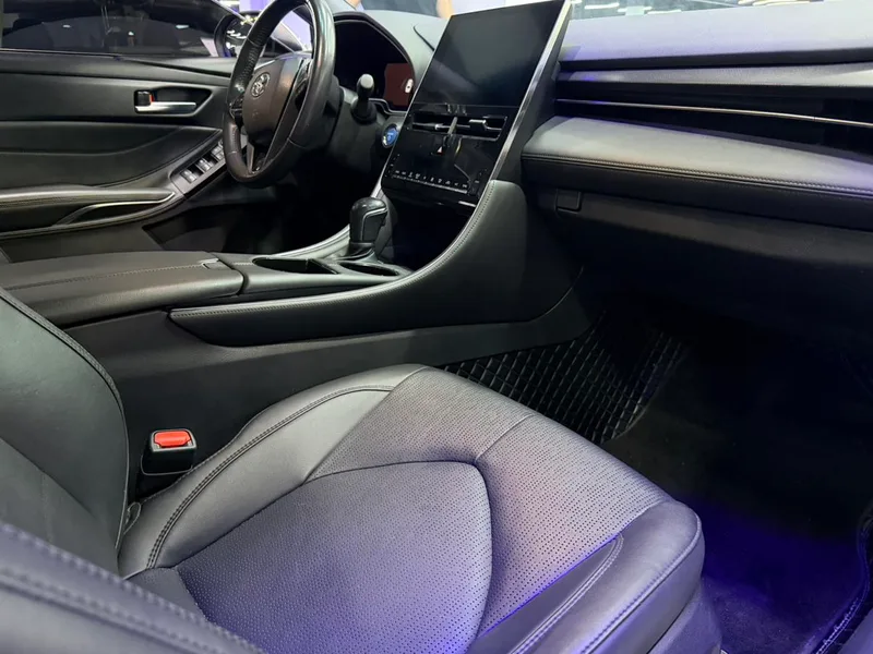 Toyota Avalon 2023 Intelligent electric hybrid double engine 2.5L E-CVT Luxury Edition interior photo 10 Toyota Avalon 2023 Intelligent electric hybrid double engine 2.5L E-CVT Luxury Edition interior photo 10