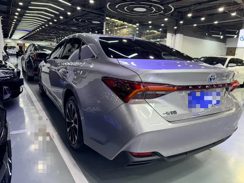 Toyota Avalon 2023 Intelligent electric hybrid double engine 2.5L E-CVT Luxury Edition interior photo 11 Toyota Avalon 2023 Intelligent electric hybrid double engine 2.5L E-CVT Luxury Edition interior photo 11