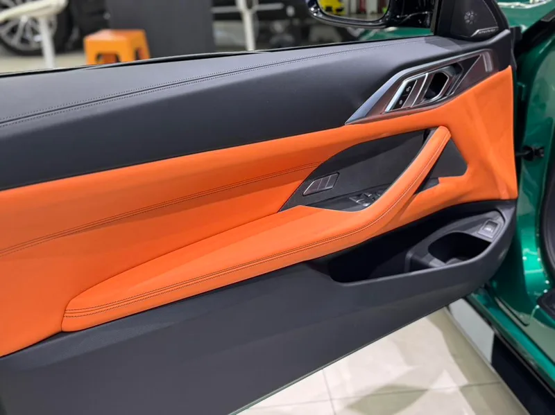 BMW M4 2023 M4 Coupe Thunder Edition interior photo 16 BMW M4 2023 M4 Coupe Thunder Edition interior photo 16