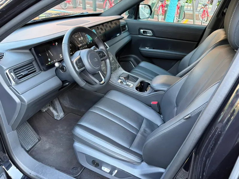 Li Auto ONE 2020 Extensión de rango 6 Placa del asiento exterior foto 7 Li Auto ONE 2020 Extensión de rango 6 Placa del asiento exterior foto 7