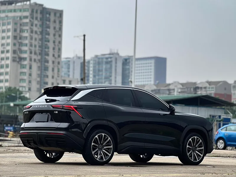 Jetour Dasheng 2022 1.6T DCT Король ULTRA интерьер фото 9