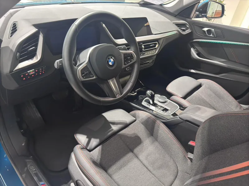 BMW 2 Series 2023 225i Four-door coupe M Sports suit interior photo 8 BMW 2 Series 2023 225i Four-door coupe M Sports suit interior photo 8