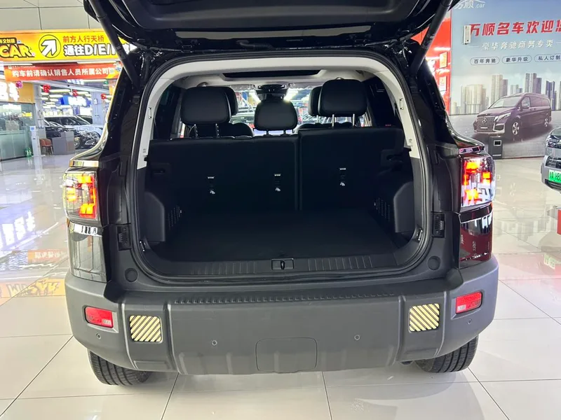 Jetour Freedom 2025 1.5TD Discover interior photo 18 Jetour Freedom 2025 1.5TD Discover interior photo 18
