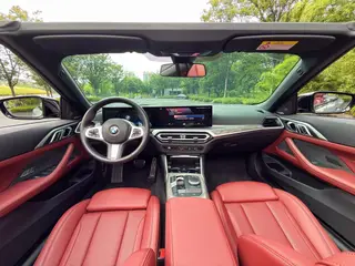 BMW 4 Series 2023 430i Convertible M Sports Night Suit interior photo 12 BMW 4 Series 2023 430i Convertible M Sports Night Suit interior photo 12