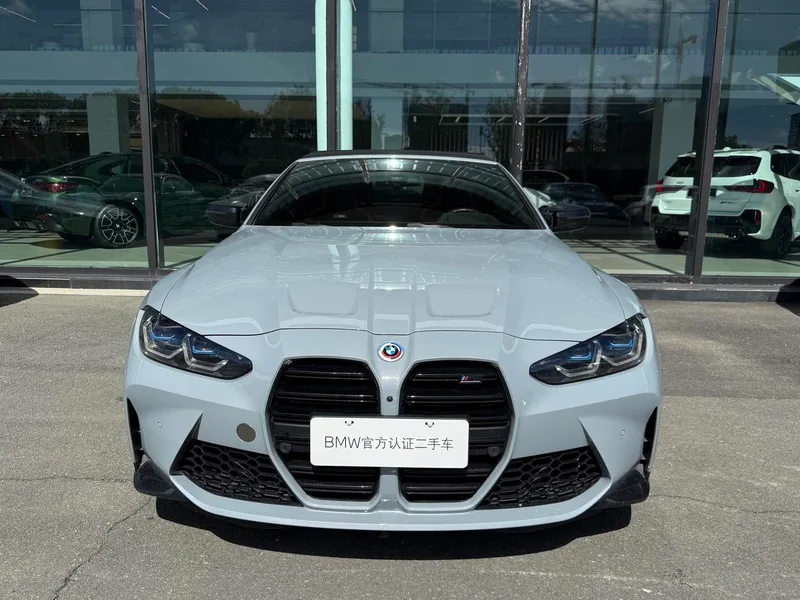 BMW M4 2022 M4 Convertible Coupe M xDrive Thunder Edition interior photo 11 BMW M4 2022 M4 Convertible Coupe M xDrive Thunder Edition interior photo 11