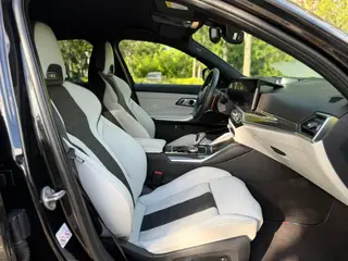 BMW M3 2023 M3 four-door sedan Thunder Edition interior photo 15 BMW M3 2023 M3 four-door sedan Thunder Edition interior photo 15