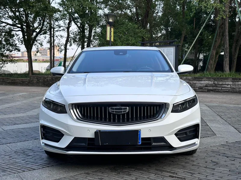 Geely Preface 2021 2.0T Премиальная комплектация экстерьер фото 2