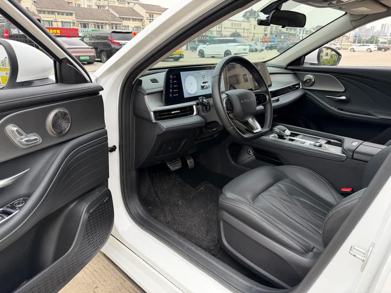 Chery Arrizo 8 2024 High-energy version 2.0T DCT gallop interior photo 7 Chery Arrizo 8 2024 High-energy version 2.0T DCT gallop interior photo 7