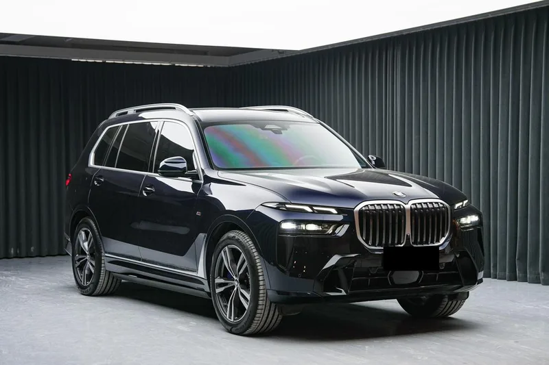 BMW X7 2024 xDrive40i Premium Class M Sports suit 6 seat exterior photo 3 BMW X7 2024 xDrive40i Premium Class M Sports suit 6 seat exterior photo 3
