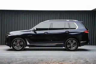 BMW X7 2024 xDrive40i Premium Class M Sports suit 6 seat exterior photo 8 BMW X7 2024 xDrive40i Premium Class M Sports suit 6 seat exterior photo 8