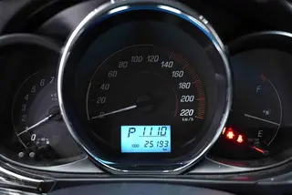 Toyota Yaris L 2020 Vibrant X 1.5L CVT Leading Edition interior photo 12 Toyota Yaris L 2020 Vibrant X 1.5L CVT Leading Edition interior photo 12