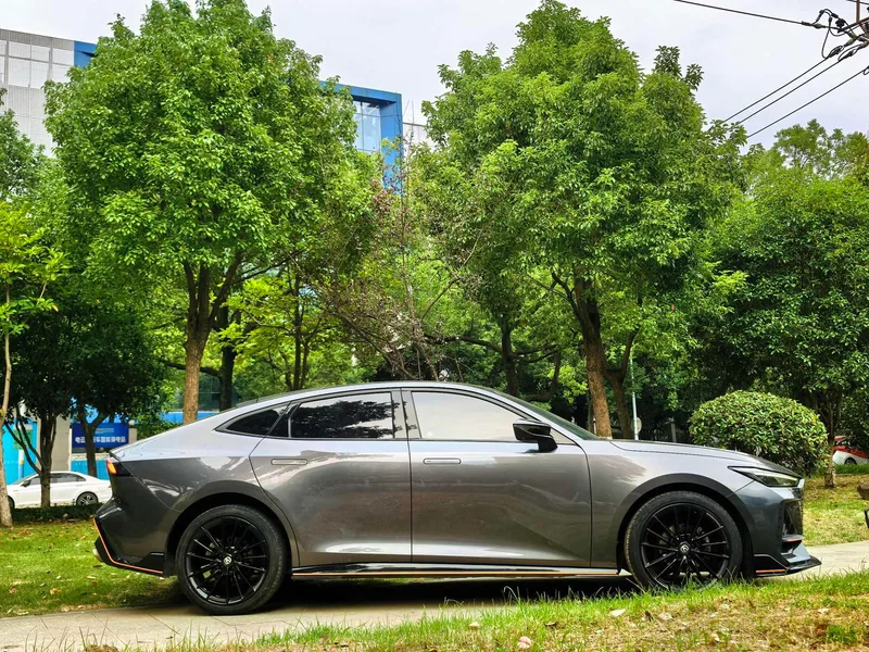 Changan UNI-V 2023 1.5T Sports version exterior photo 3 Changan UNI-V 2023 1.5T Sports version exterior photo 3
