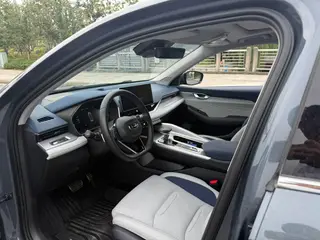 Geely Preface 2023 2.0T Премиальная комплектация экстерьер фото 4 Geely Preface 2023 2.0T Премиальная комплектация экстерьер фото 4