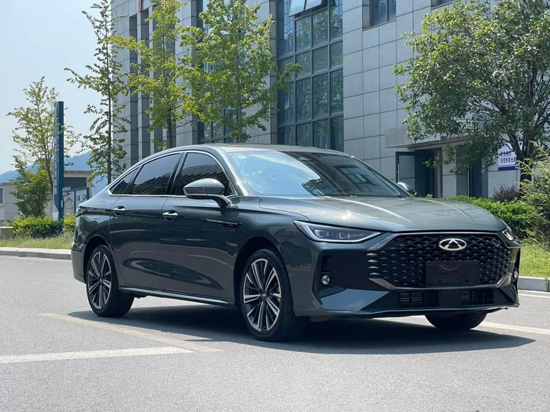 Chery Arrizo 8 PRO 2025 1.6T DCT Luxury type+ exterior photo 3 Chery Arrizo 8 PRO 2025 1.6T DCT Luxury type+ exterior photo 3