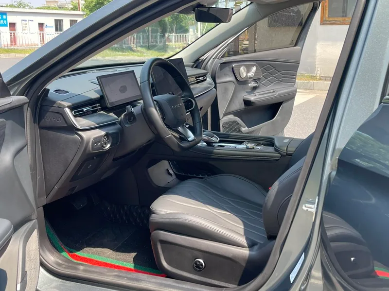 Chery Arrizo 8 PRO 2025 1.6T DCT Luxury type+ exterior photo 4 Chery Arrizo 8 PRO 2025 1.6T DCT Luxury type+ exterior photo 4
