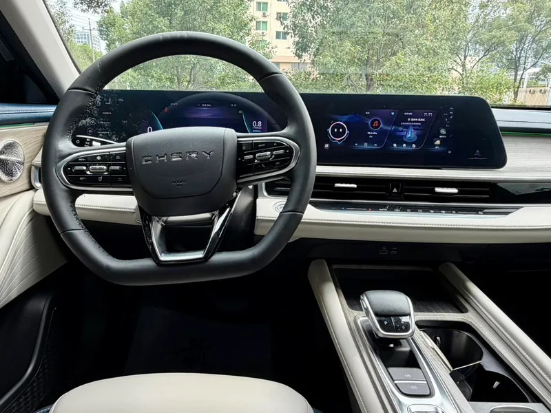 Chery Arrizo 8 2022 1.6TGDI DCT Ey interior foto 10 Chery Arrizo 8 2022 1.6TGDI DCT Ey interior foto 10