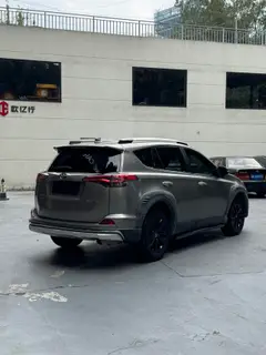 Toyota RAV4 2019 2.0L CVT Two-drive fashion X Limited edition Country VI exterior photo 4 Toyota RAV4 2019 2.0L CVT Two-drive fashion X Limited edition Country VI exterior photo 4