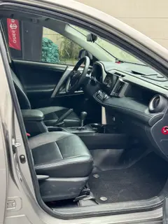 Toyota RAV4 2019 2.0L CVT Two-drive fashion X Limited edition Country VI interior photo 6 Toyota RAV4 2019 2.0L CVT Two-drive fashion X Limited edition Country VI interior photo 6